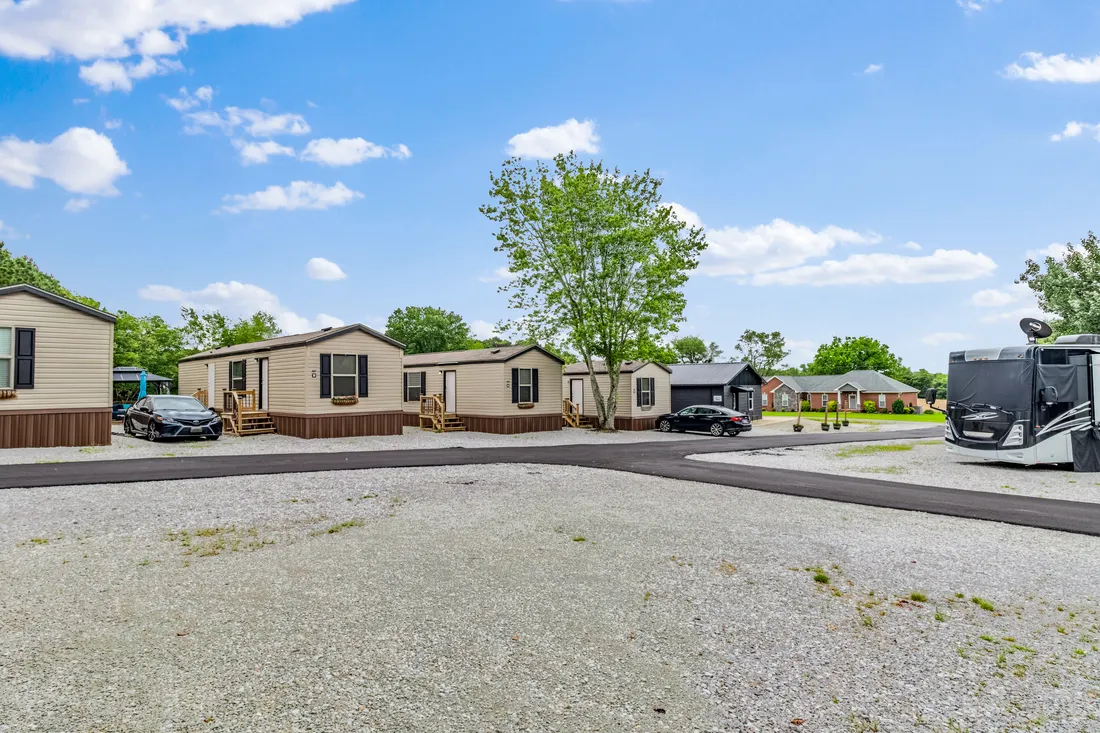 Comfortable Living in Leoma, TN